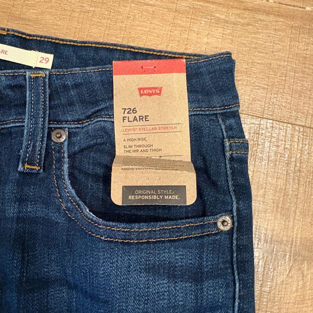 Levi's Dark Indigo Flare Jeans 29x32
